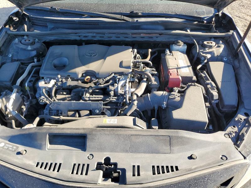 Фото 11 - TOYOTA CAMRY