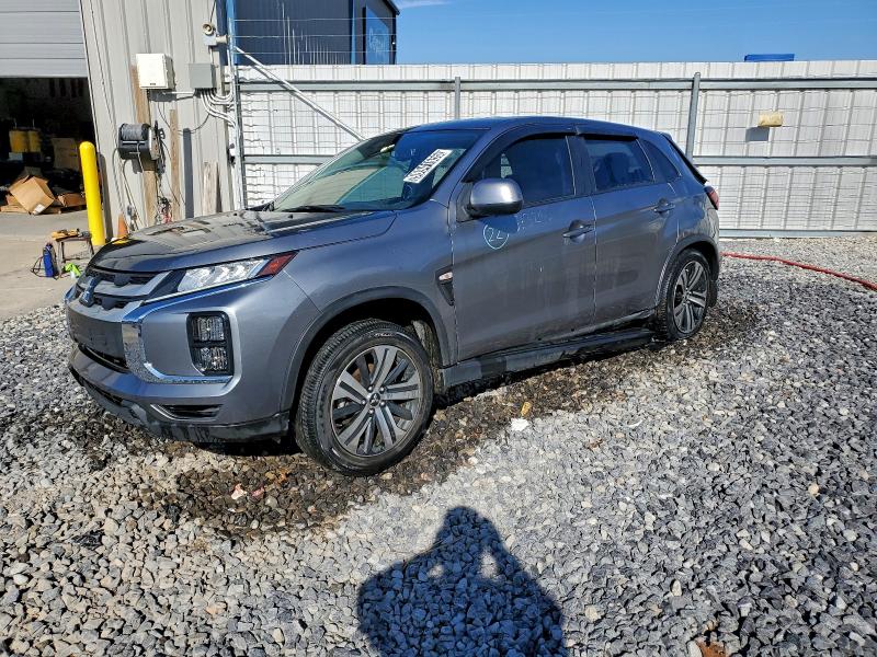 Фото 1 - MITSUBISHI OUTLANDER