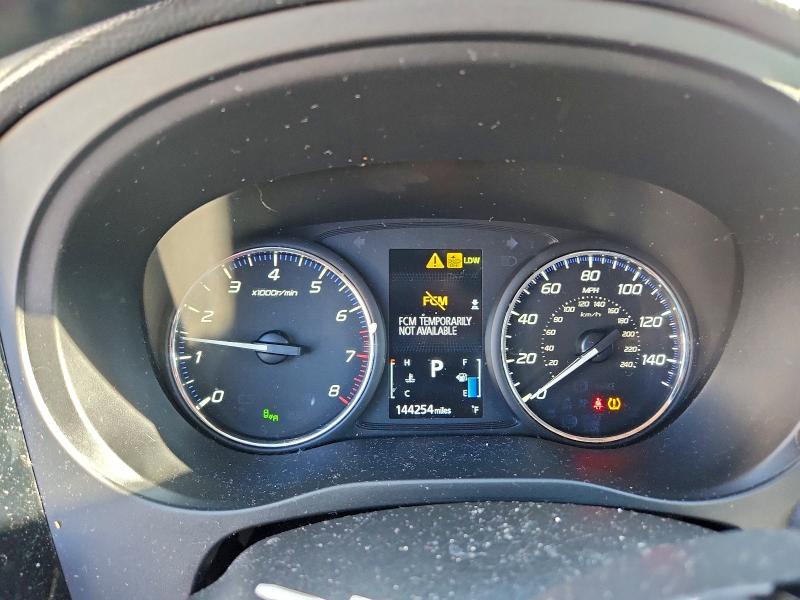 Фото 9 - MITSUBISHI OUTLANDER