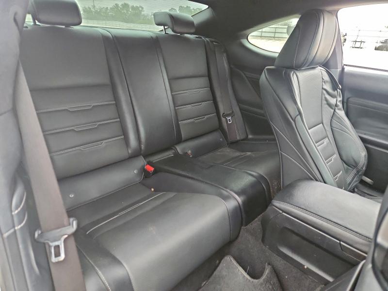 Фото 10 - LEXUS RC