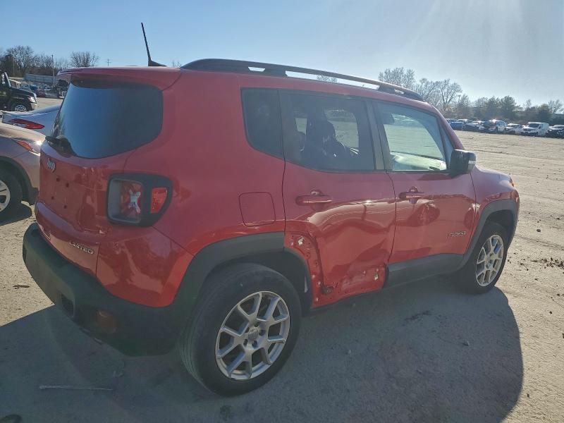 Фото 3 - JEEP RENEGADE