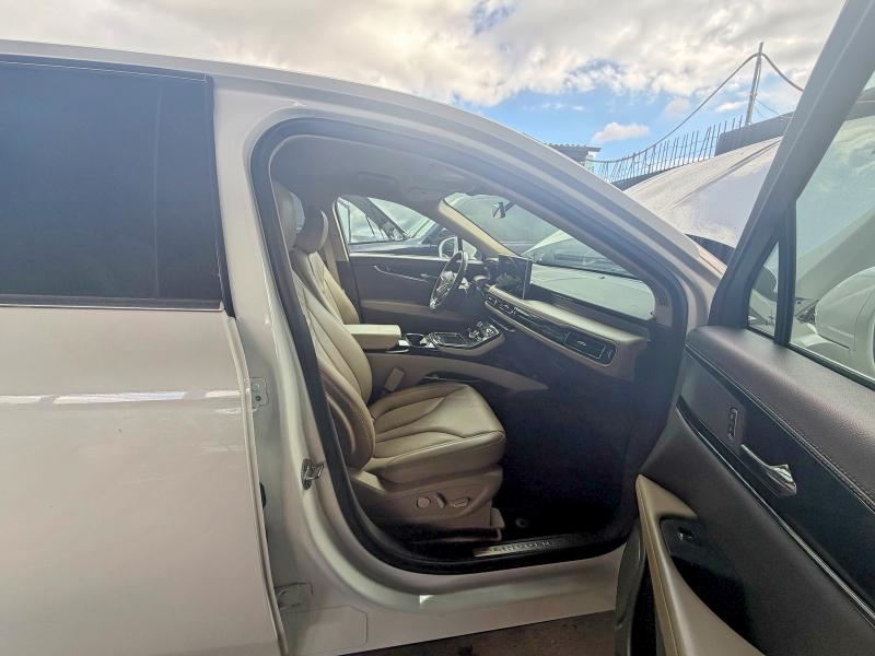 Фото 5 - LINCOLN NAUTILUS