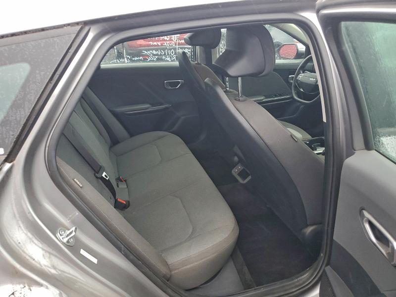 Фото 10 - KIA K4 LX