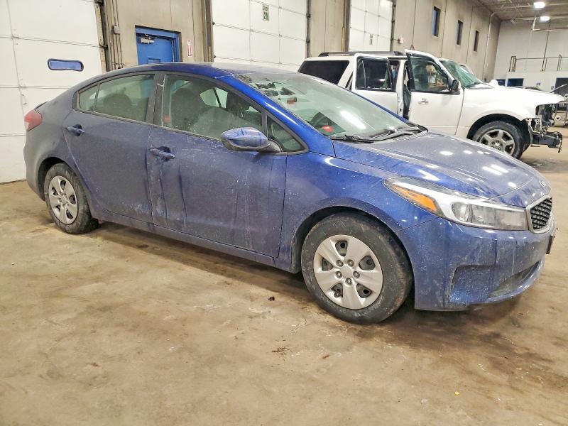 Фото 4 - KIA FORTE