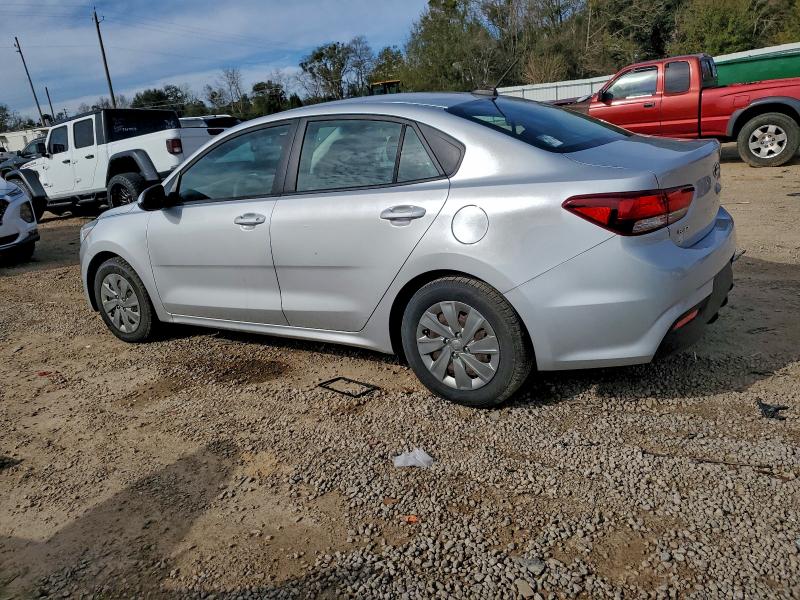 Фото 2 - KIA RIO