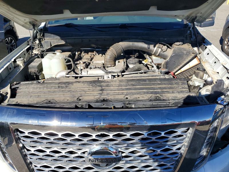 Фото 8 - NISSAN TITAN