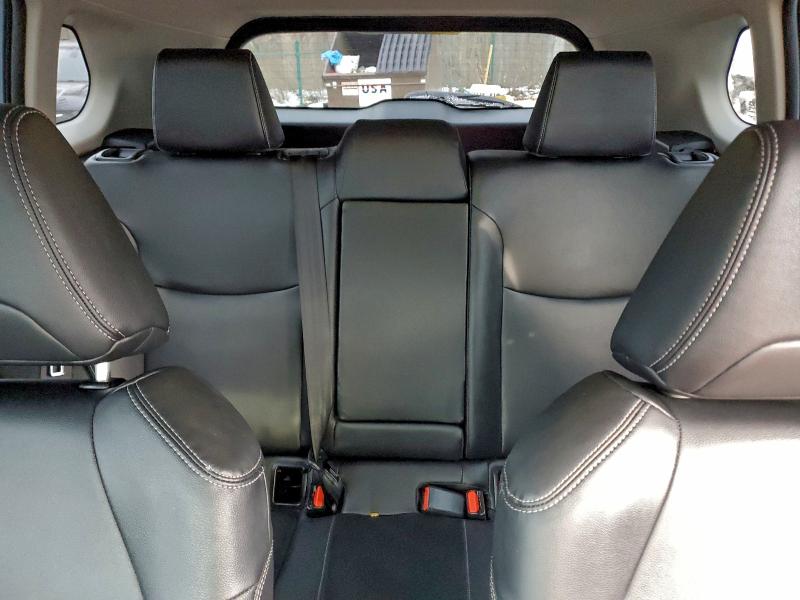 Фото 10 - TOYOTA COROLLA CR