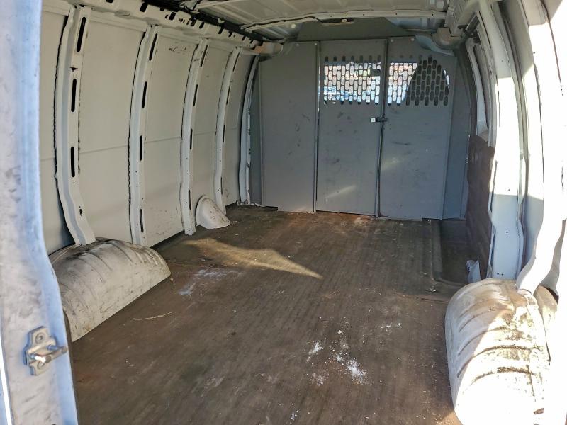 Фото 10 - CHEVROLET EXPRESS