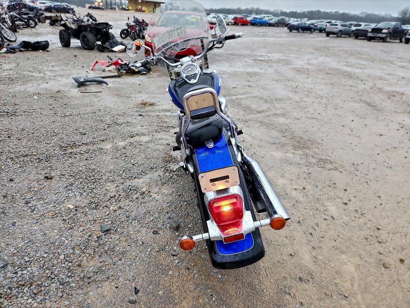 SUZUKI CYC VL/VLR 2002