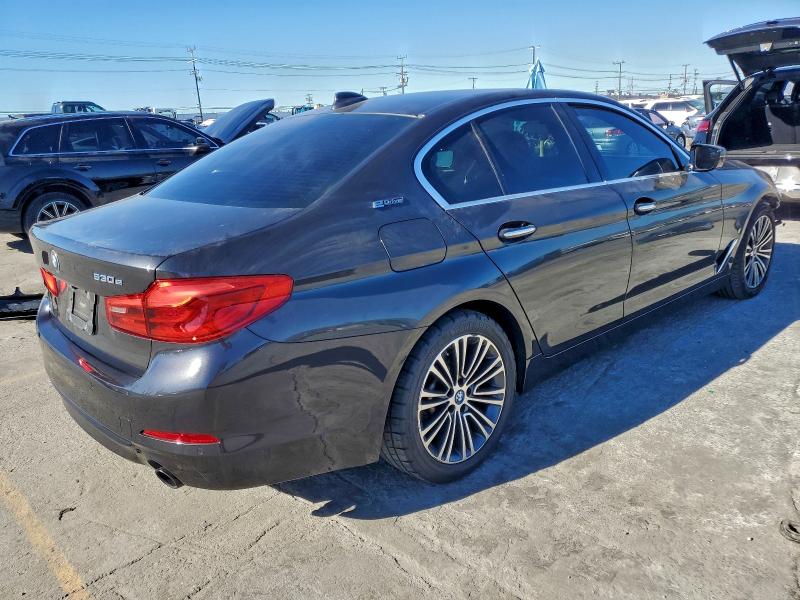 Фото 3 - BMW 5 SERIES