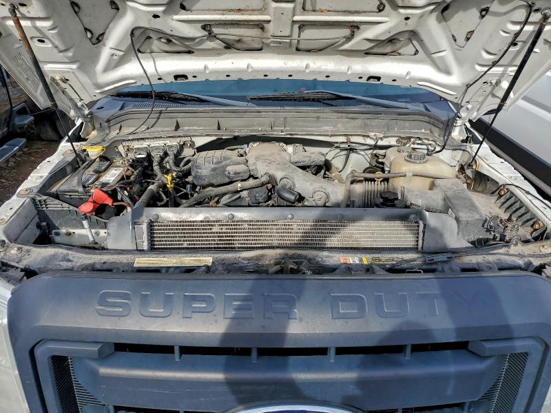 Фото 11 - FORD F550