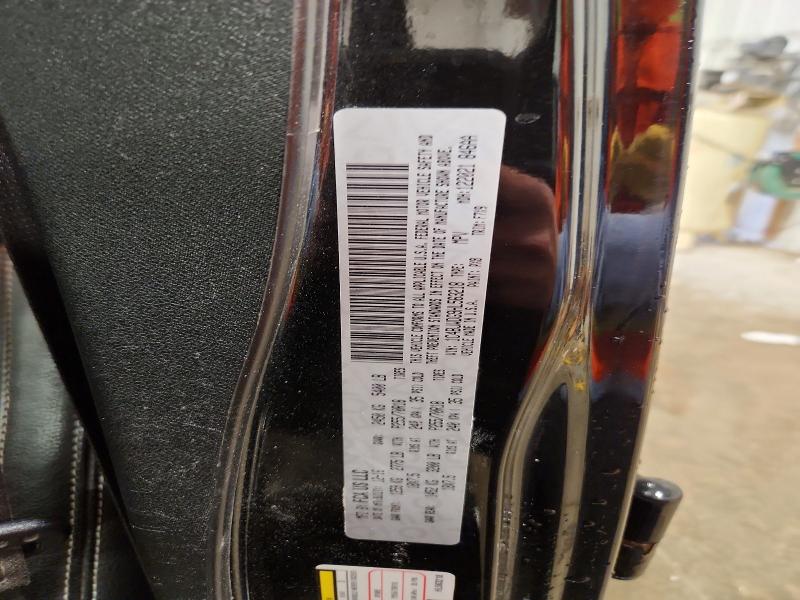 Фото 13 - JEEP WRANGLER