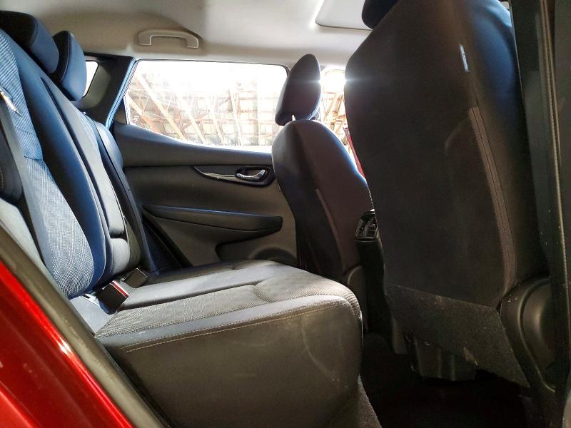 Фото 11 - NISSAN ROGUE