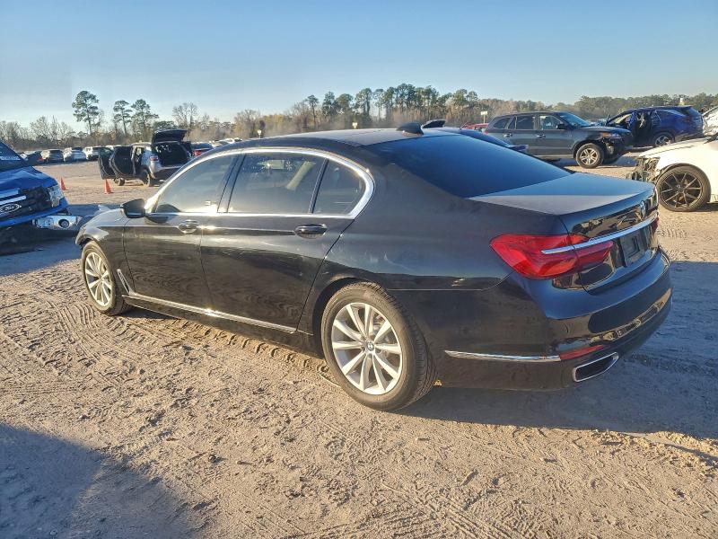 Фото 2 - BMW 7 SERIES