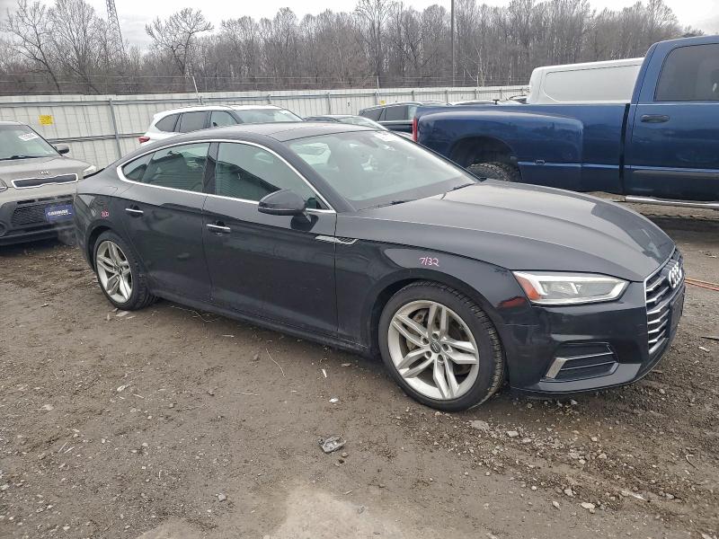 Фото 4 - AUDI A5