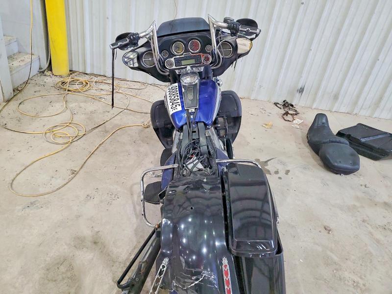 HARLEY-DAVIDSON FL 2006