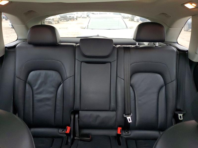 Фото 10 - AUDI Q5