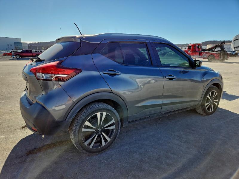 Фото 3 - NISSAN KICKS