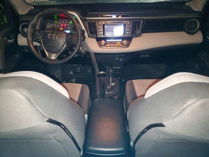 Фото 8 - TOYOTA RAV4