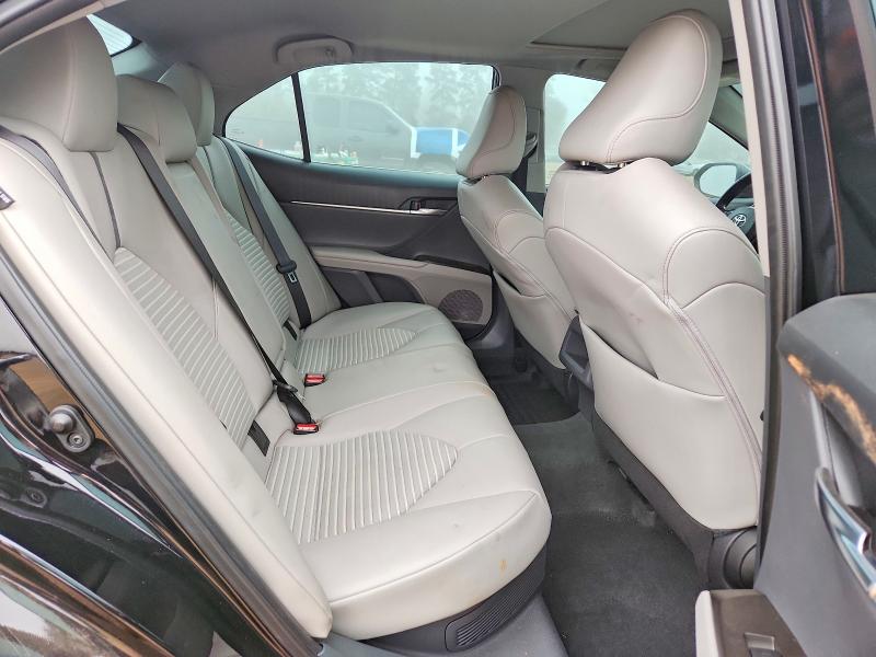 Фото 10 - TOYOTA CAMRY