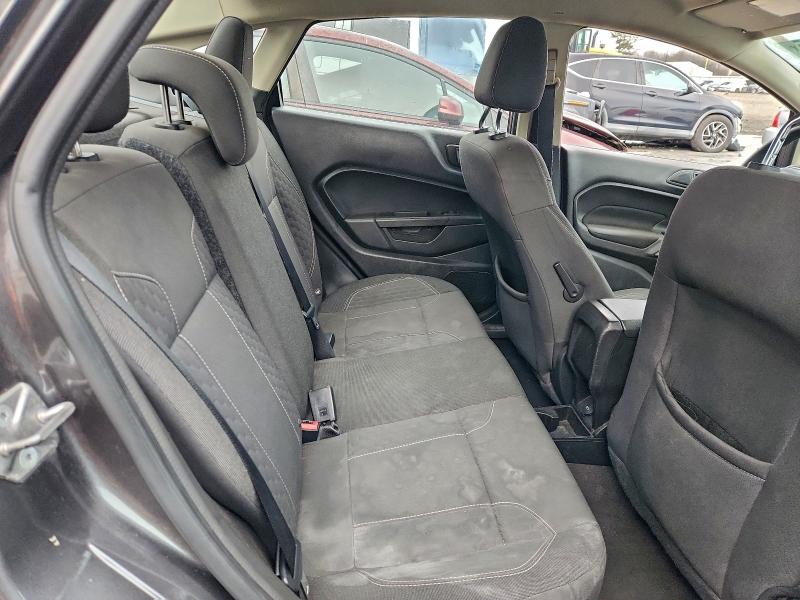 Фото 10 - FORD FIESTA