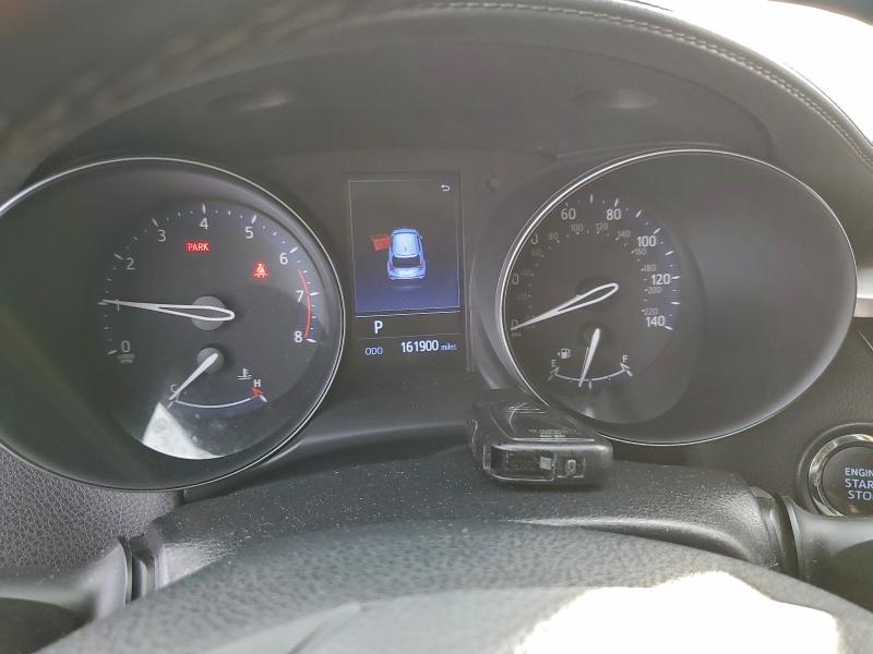 Фото 9 - TOYOTA C-HR