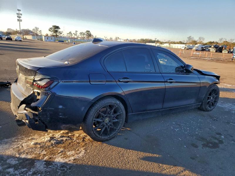 Фото 3 - BMW 3 SERIES