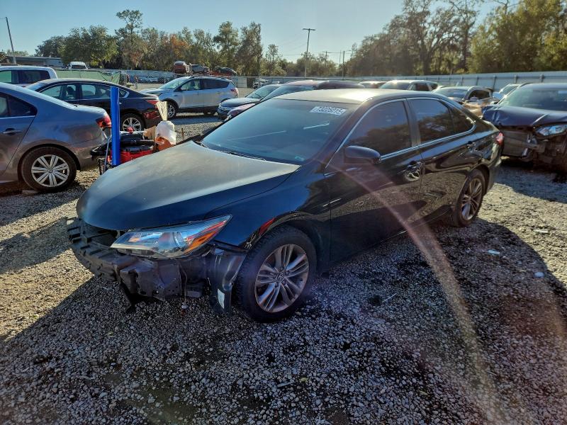 Фото 1 - TOYOTA CAMRY