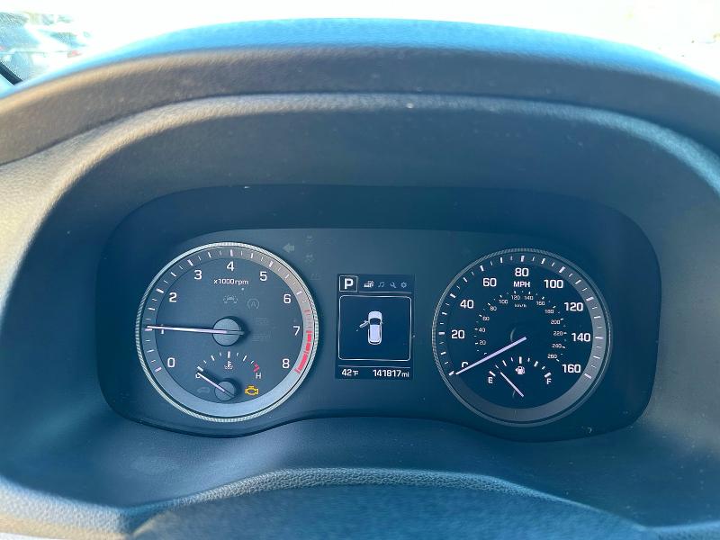 Фото 8 - HYUNDAI TUCSON