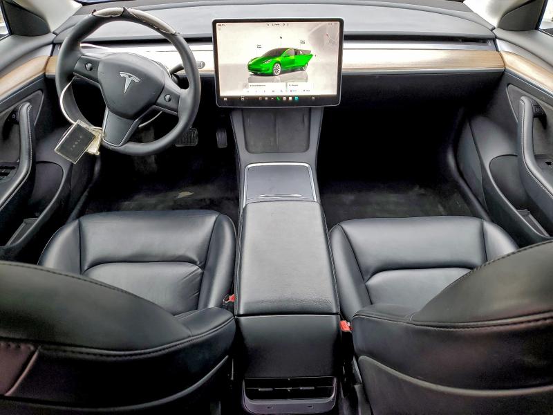 Фото 8 - TESLA MODEL 3