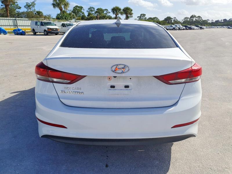 Фото 6 - HYUNDAI ELANTRA