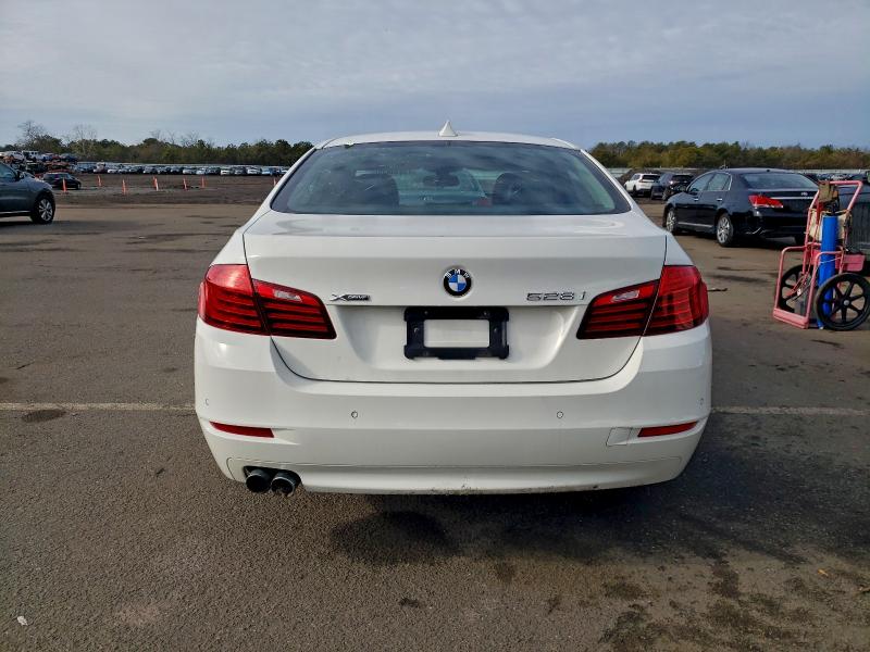 BMW 5 SERIES 2016 VIN WBA5A7C58GG151976