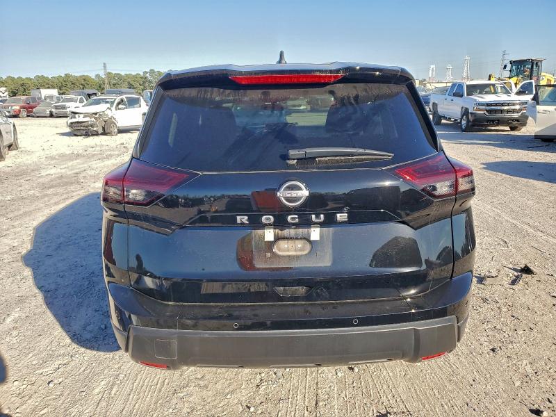 Фото 6 - NISSAN ROGUE