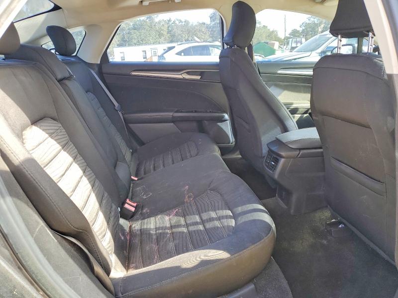 Фото 10 - FORD FUSION