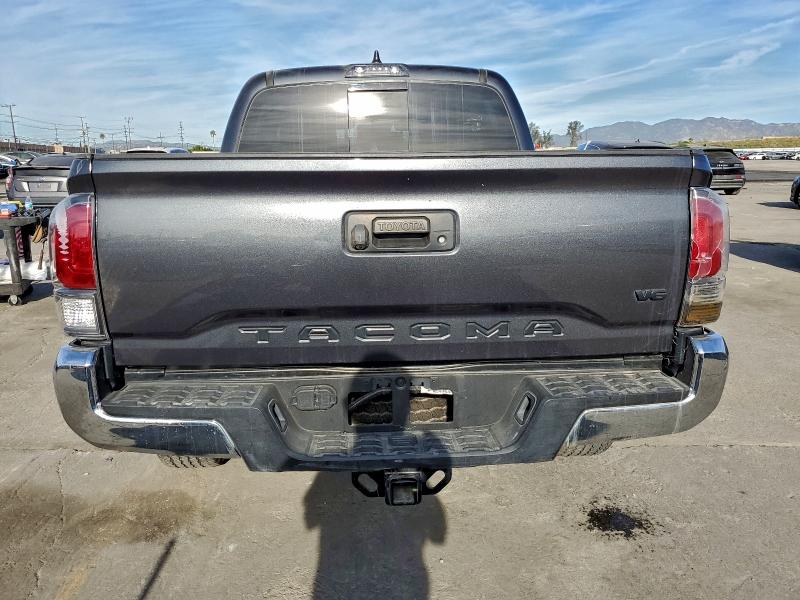 Фото 6 - TOYOTA TACOMA