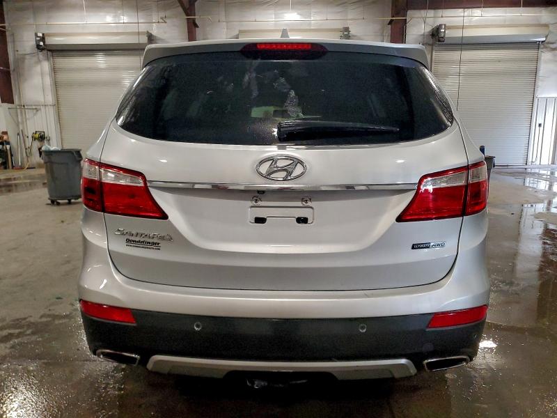 Фото 6 - HYUNDAI SANTA FE