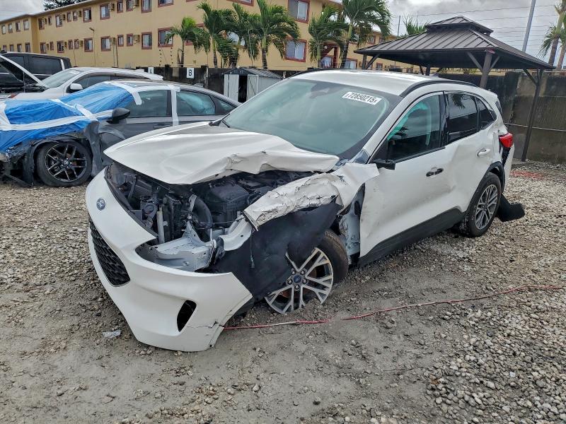 Фото 1 - FORD ESCAPE