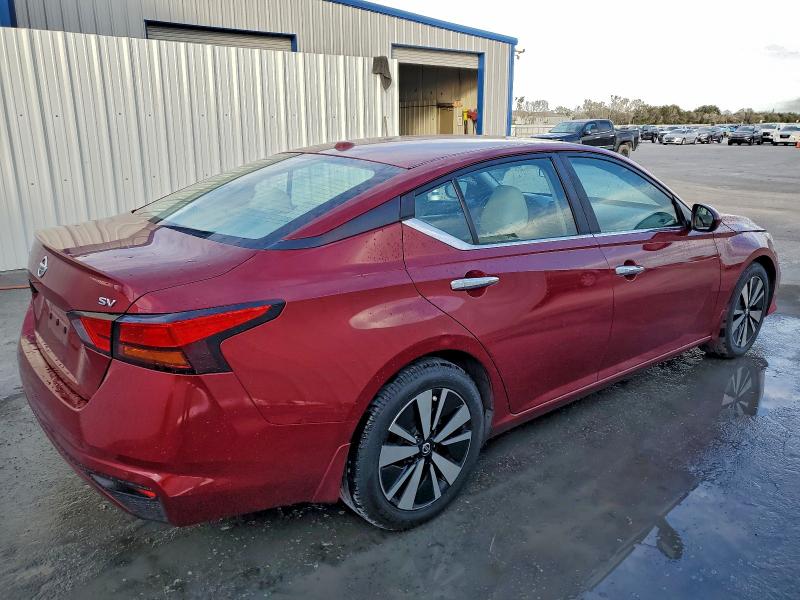 Фото 3 - NISSAN ALTIMA