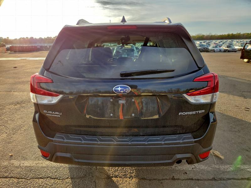 Фото 6 - SUBARU FORESTER