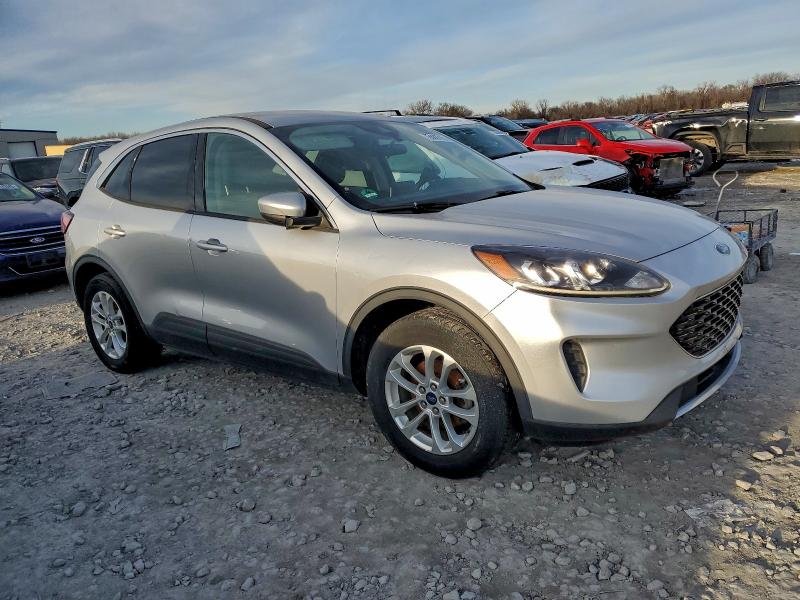 Фото 4 - FORD ESCAPE