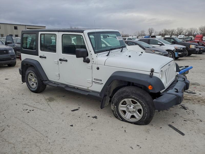 Фото 4 - JEEP WRANGLER