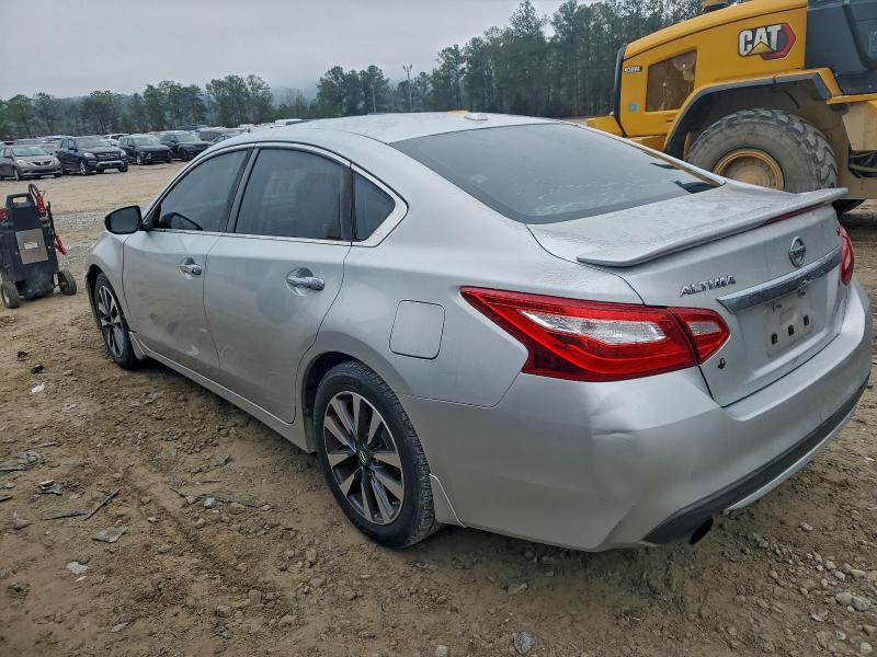 Фото 2 - NISSAN ALTIMA