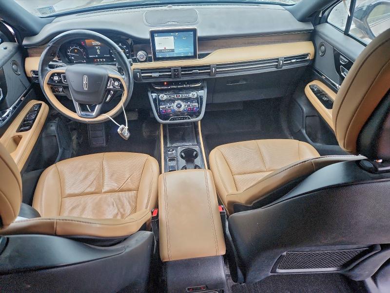 Фото 8 - LINCOLN CORSAIR