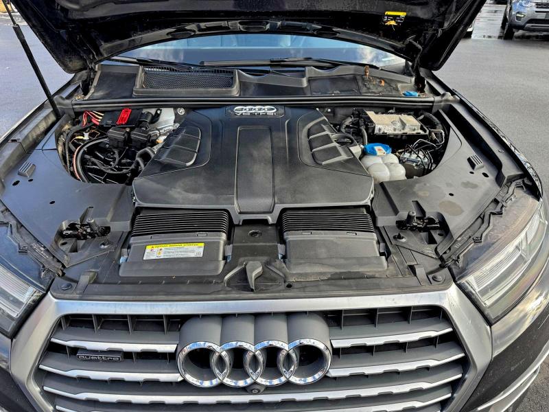 Фото 8 - AUDI Q7