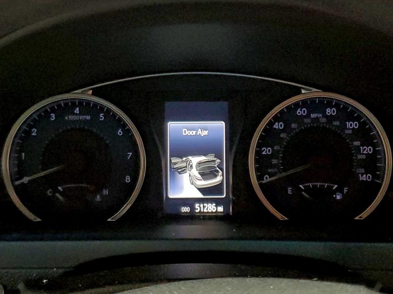 Фото 9 - TOYOTA CAMRY