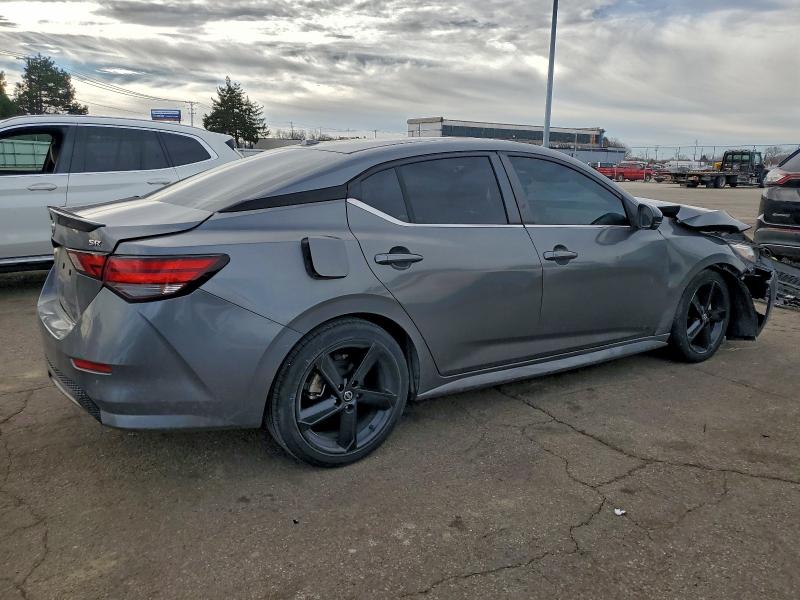 Фото 3 - NISSAN SENTRA