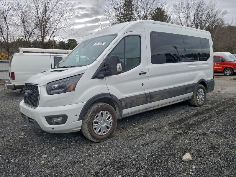 Фото 1 - FORD TRANSIT