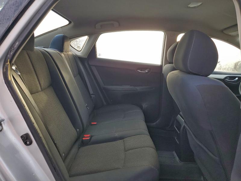 Фото 10 - NISSAN SENTRA