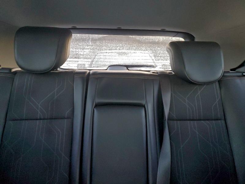 Фото 10 - CHEVROLET TRAX