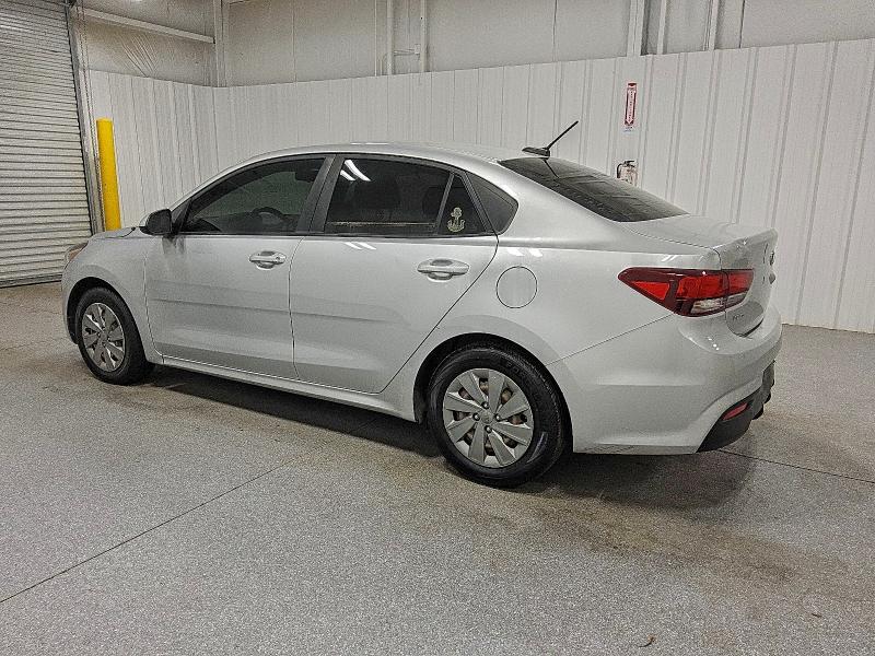 Фото 2 - KIA RIO